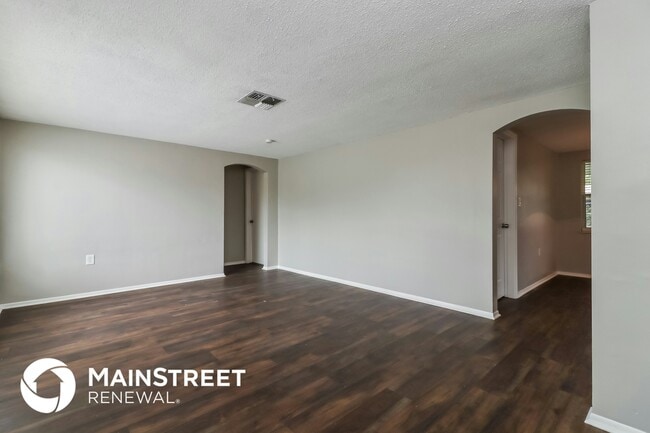 Building Photo - 7500 San Salvadore Dr