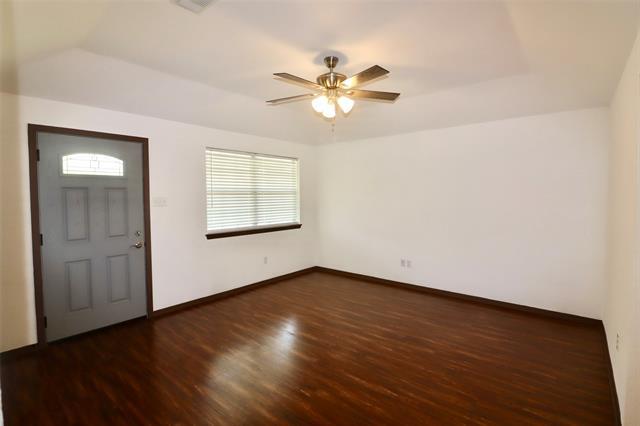 Foto del edificio - 308 W 5th St