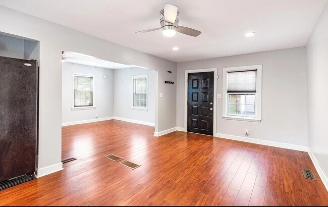 Foto del edificio - 1143 United Ave SE