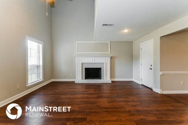 Building Photo - 405 Lymon Cove