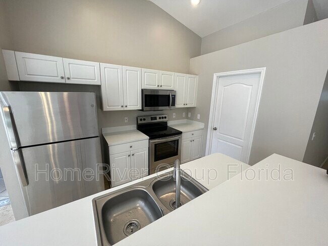 Building Photo - 3413 1st St SW