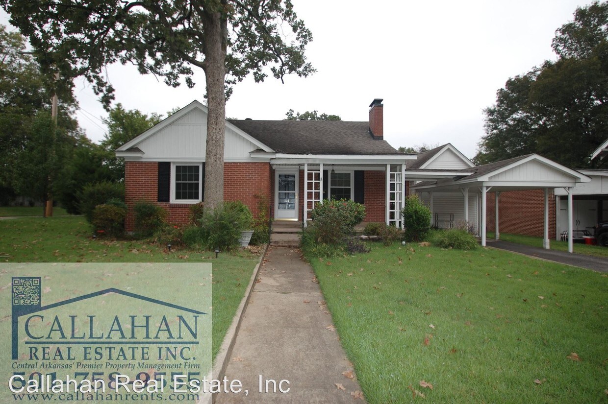 Primary Photo - 3 br, 2 bath House - 300 Plainview Circle