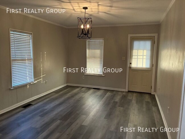 Building Photo - 20 Hudson St