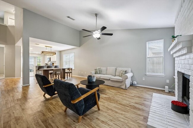 Building Photo - 17504 Klamath Falls Dr