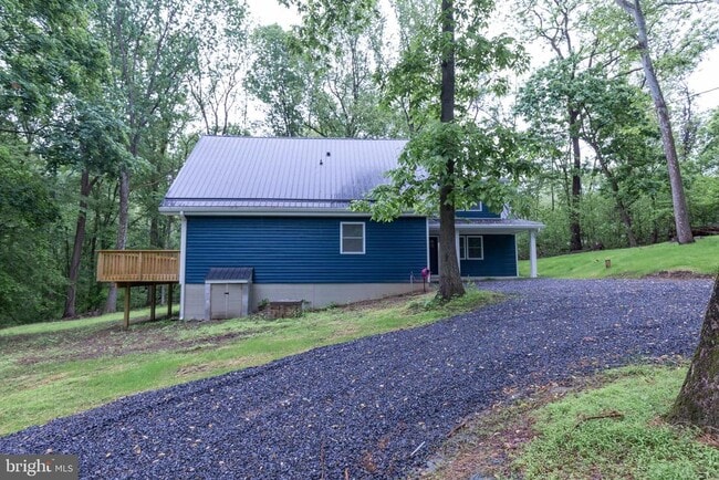 Building Photo - 382 Wood Cutters Ln