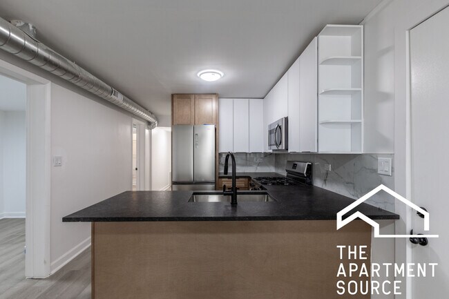 Building Photo - 1849 S Kedzie Ave