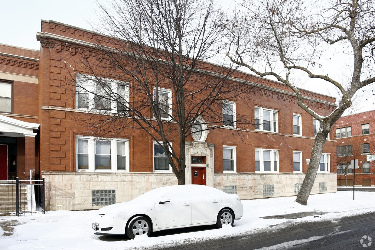 Building Photo - 903-909 W 76th St