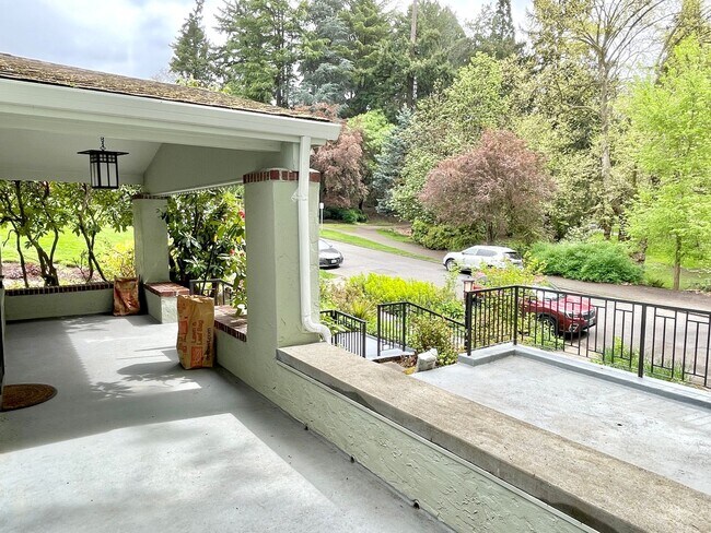 Foto del edificio - Amazing 1924 Home off Laurelhurst Park, 4 ...