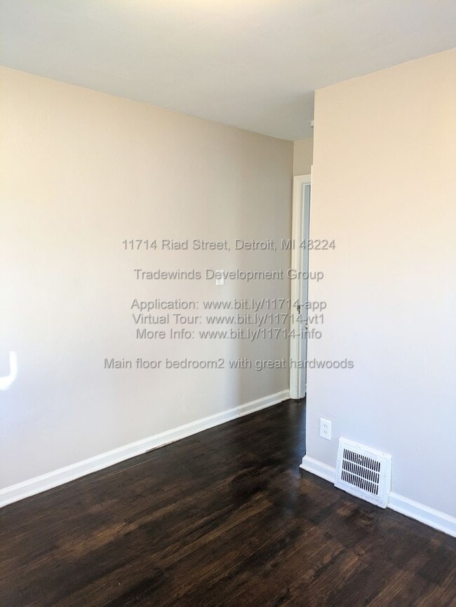Building Photo - 11714 Riad St