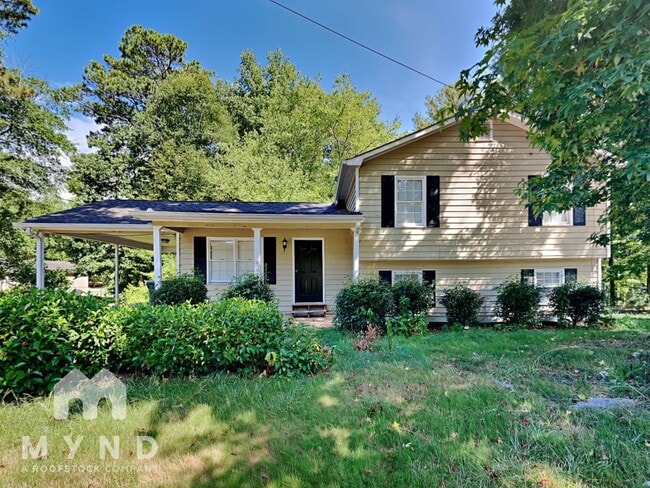 Building Photo - 2475 Suncrest Ct