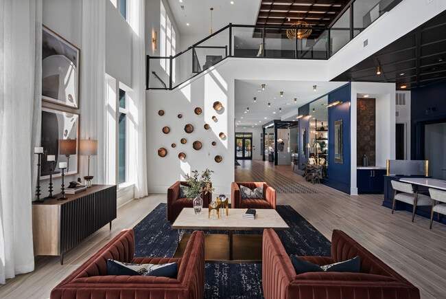 Building Photo - Bainbridge Mallard Creek