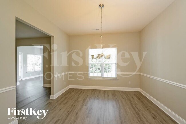 Foto del edificio - 4960 Long Grove Dr
