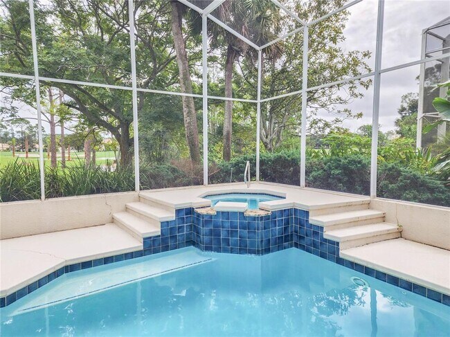 Foto del edificio - 1 Bay Pointe Dr