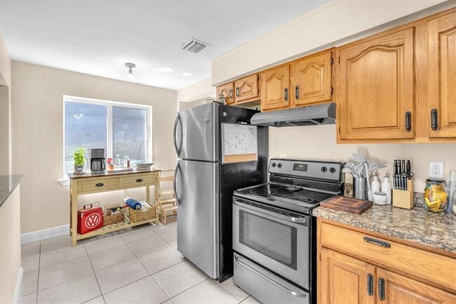 Foto del edificio - 7548 Farragut St