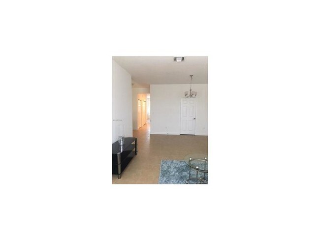 Foto del edificio - 14750 SW 10th St