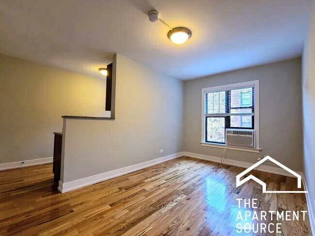 Building Photo - 2904 N Mildred Ave