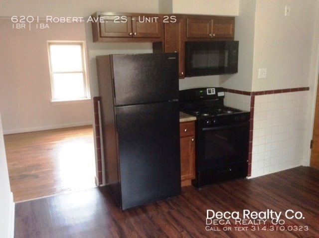 Building Photo - 1 Bedroom Apartment in St. Louis Hills