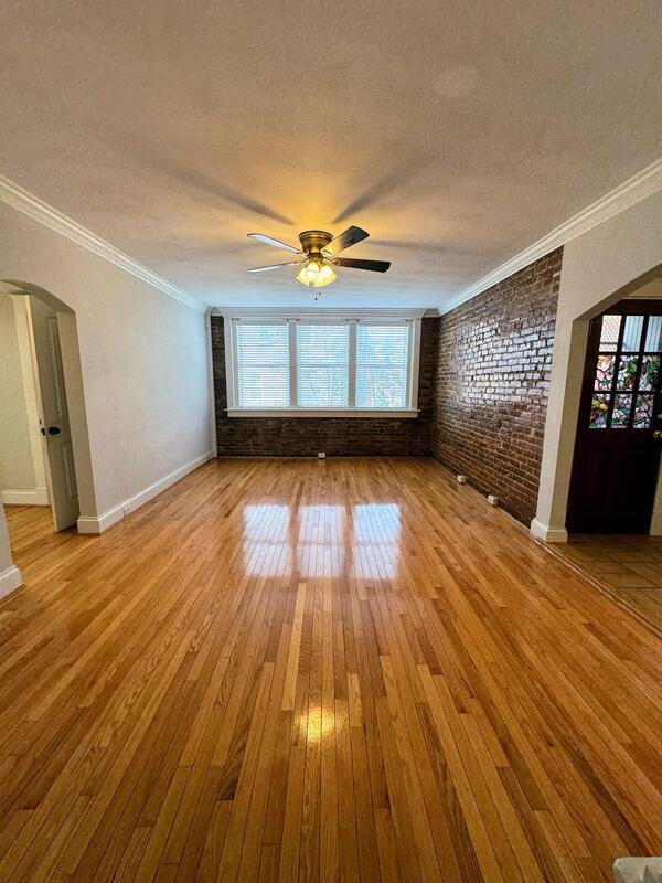 Building Photo - 1506 Colonial Ave