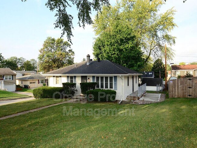 Building Photo - 7440 Frederick St