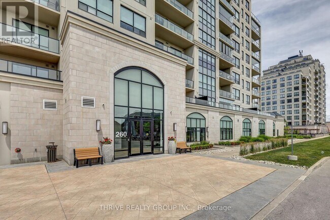 Building Photo - 260 Villagewalk Blvd