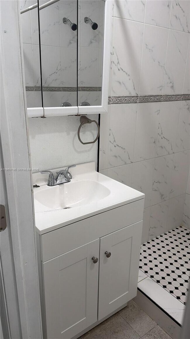 Foto del edificio - 5245 NW 192nd Ln