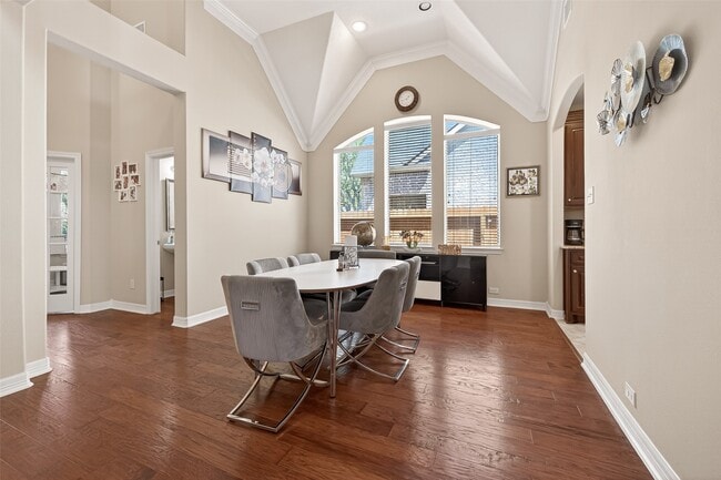 Building Photo - 4311 Red Oak Grove Ct