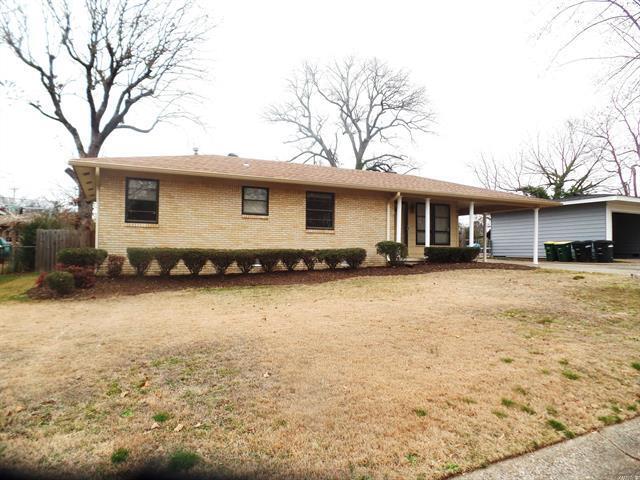 Building Photo - 107 Hillwood Dr