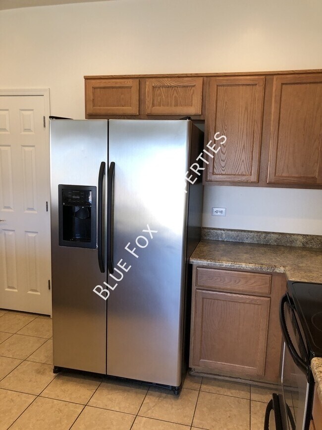 Foto del edificio - 7651 E Majestic Palm Ln