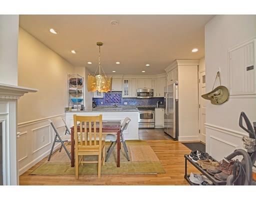 Building Photo - 609 Tremont St