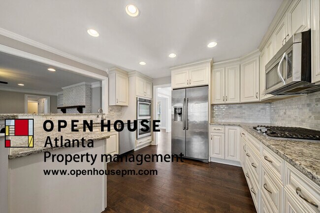Building Photo - 3301 Hallmark Dr, Marietta