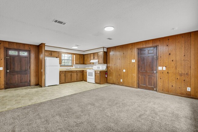 Foto del edificio - 155 W Thomas Dr