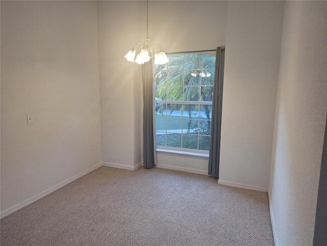 Building Photo - 622 Tamarin Ln