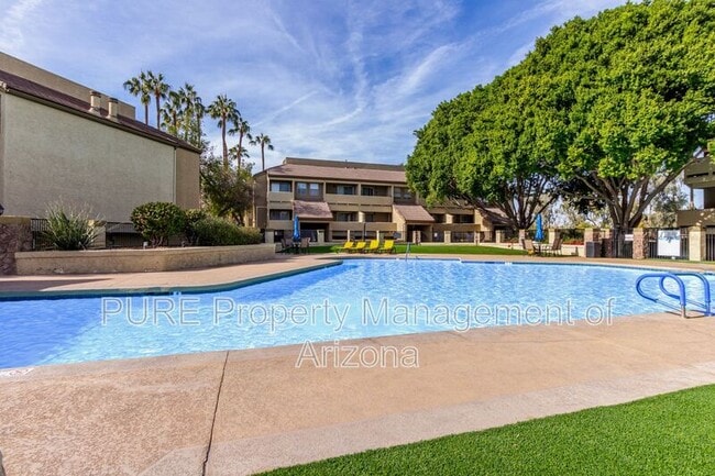 Foto del edificio - 1331 W Baseline Rd