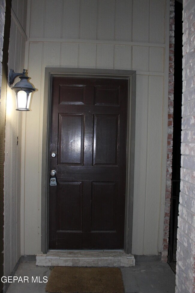 Foto del edificio - 394 Brill Cir