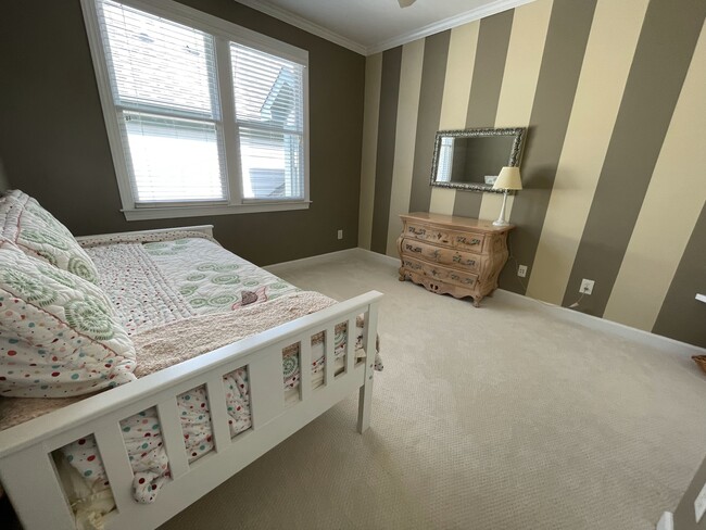 Bedroom with costume walk-in closet - 306 Presque Isle Ln