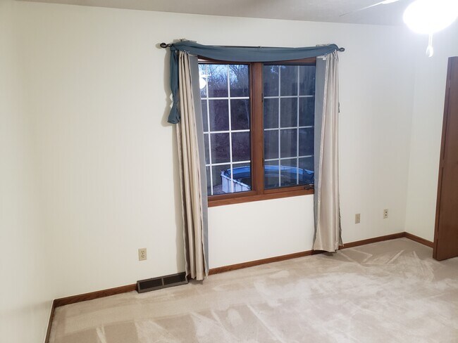 Foto del edificio - 5260 Silver Dawn Ln