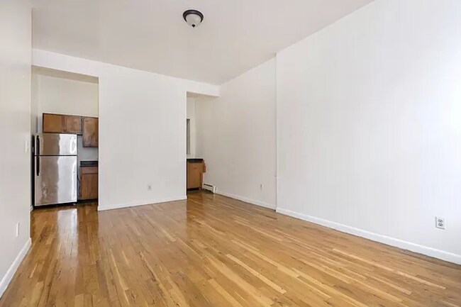 Building Photo - 966 Saint Nicholas Ave