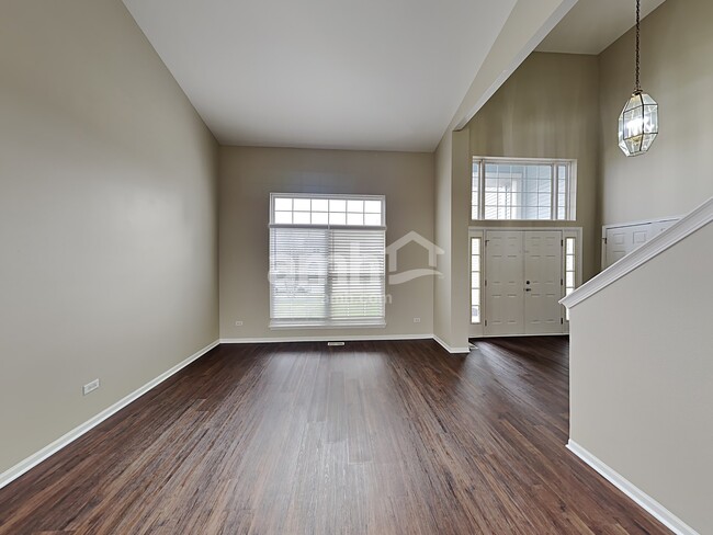 Building Photo - 16640 Borio Dr