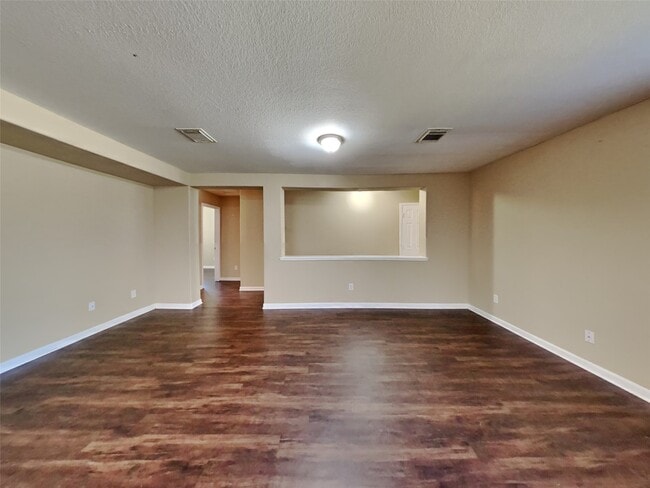 Foto del edificio - 6907 Oleander Grove Way