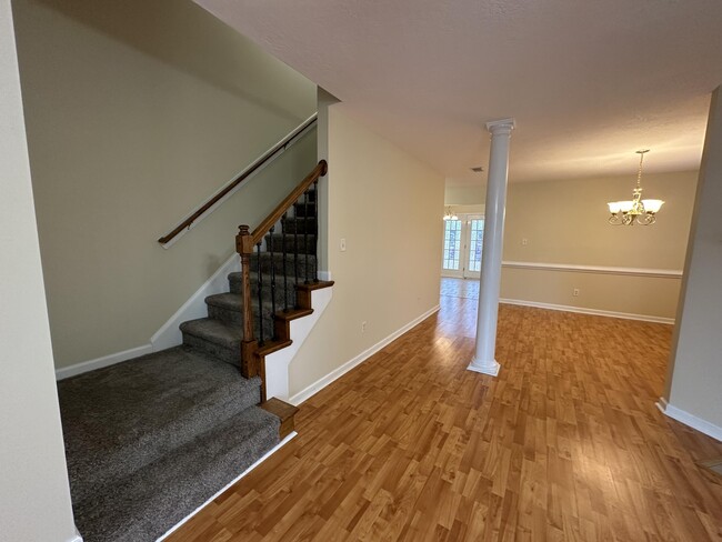 Building Photo - 2064 Summerton Cir