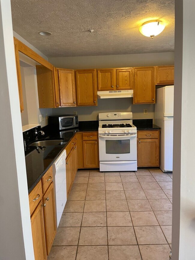 Foto del edificio - Townhome in Walden! Coming soon!