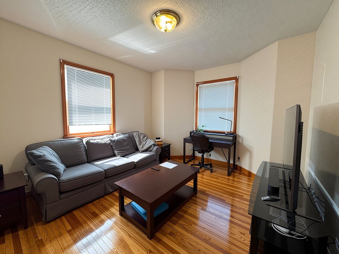 Foto principal - 248 Park St