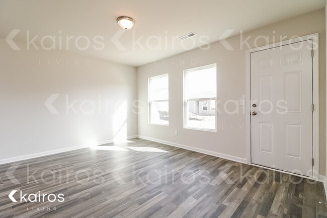 Building Photo - 1237 Zoysia Dr.
