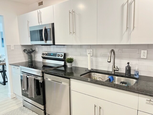 Foto del edificio - 3001 S Ocean Dr