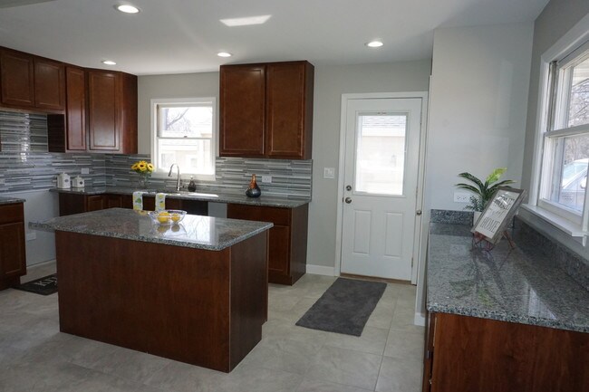 Foto del edificio - 1615 7th St