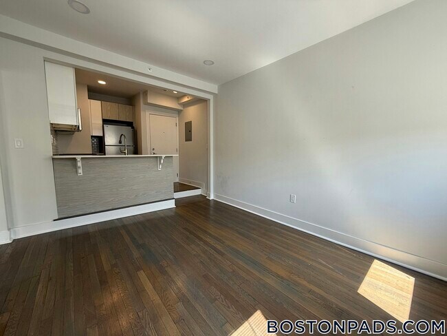 Foto del edificio - 19 Peterborough St