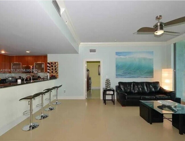 Foto del edificio - 7901 Hispanola Ave