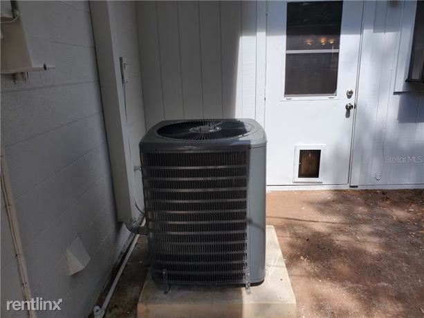 Foto del edificio - 3 br, 2 bath House - 2504 51st Avenue Ter W
