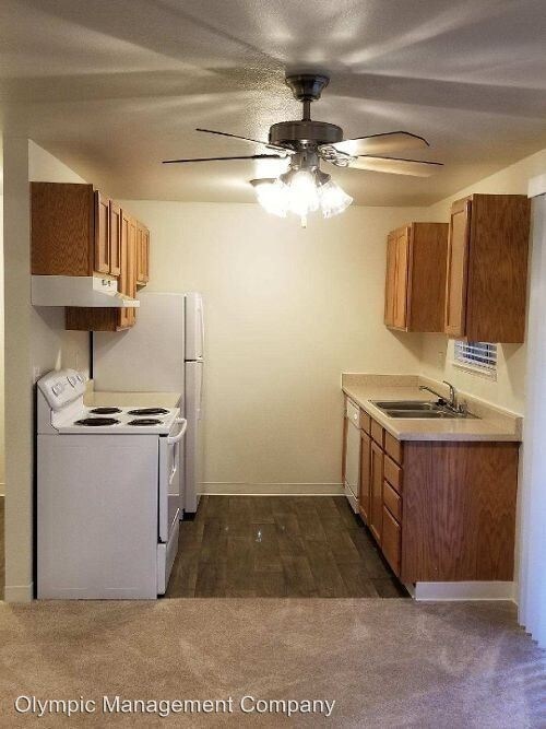 Foto del edificio - 425 Ensign Rd NE