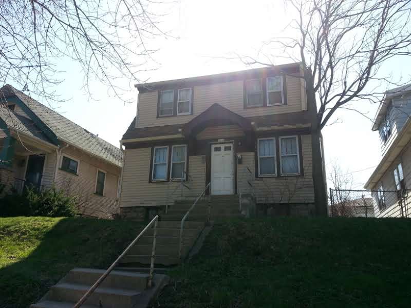 Primary Photo - 3739 W State St